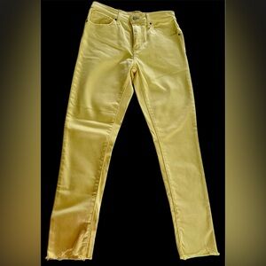 Levi’s High Rise 721 Frayed Ankle Women's Yellow Stretch Slim Jeans